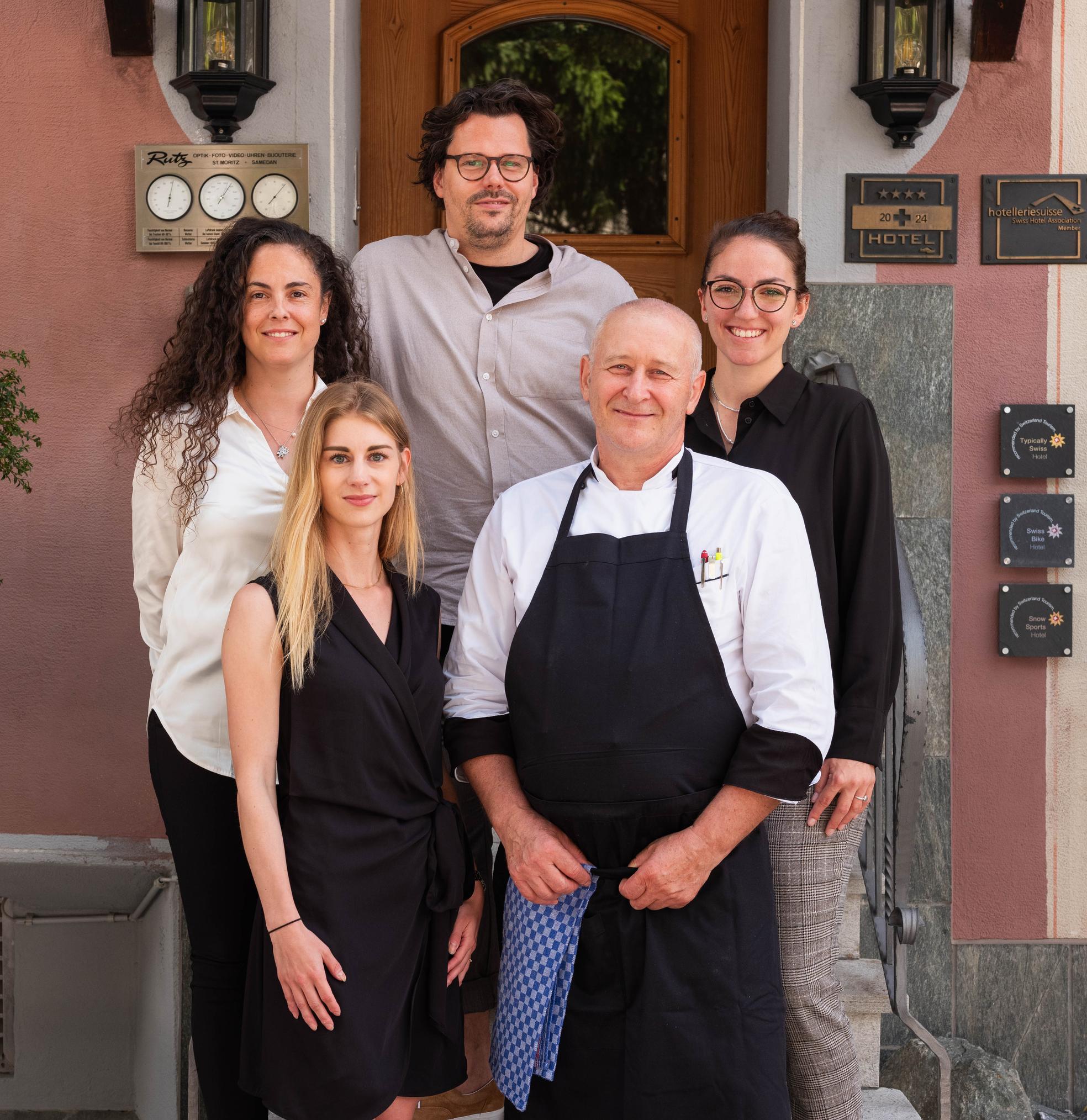 Image of Team